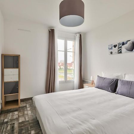 123home-Le park side Chessy  Eksteriør billede