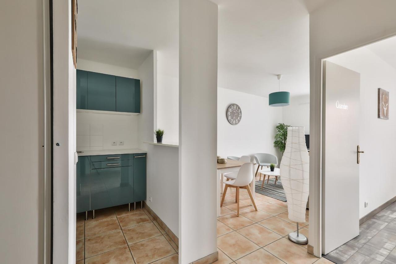 123home-Le park side Chessy  Eksteriør billede